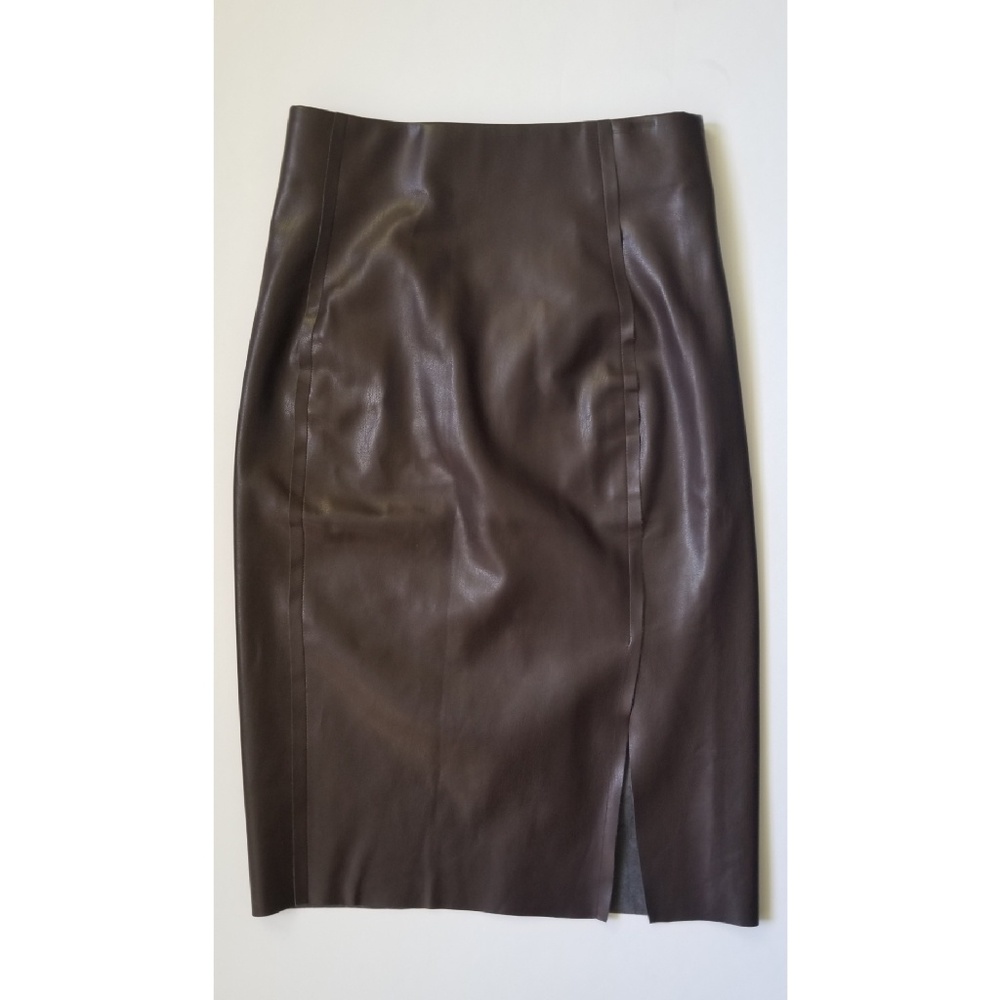 NWT LOFT Vegan Leather Pencil Skirt - Wine size 00